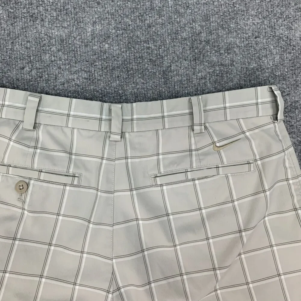 Nike Golf Shorts Mens 36 Beige Check Plaid Stretch Flat Front Lightweight Chino